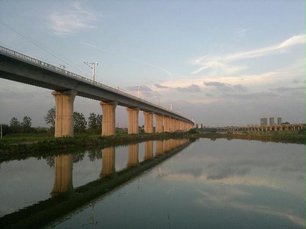 成渝鐵路采用松夏<a href='http://www.autohome-mall.com/' target='_blank'><u>空氣彈簧</u></a>